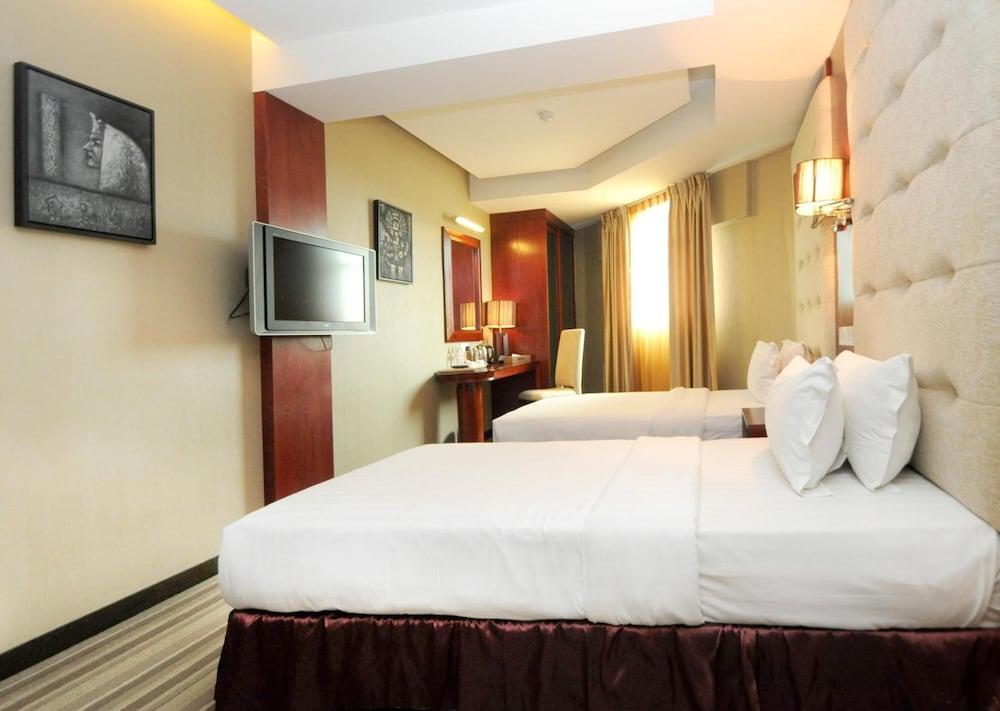 Celyn City Hotel Kota Kinabalu Buitenkant foto