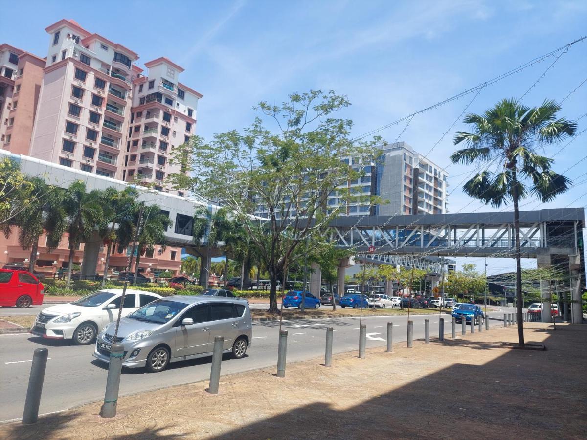 Celyn City Hotel Kota Kinabalu Buitenkant foto