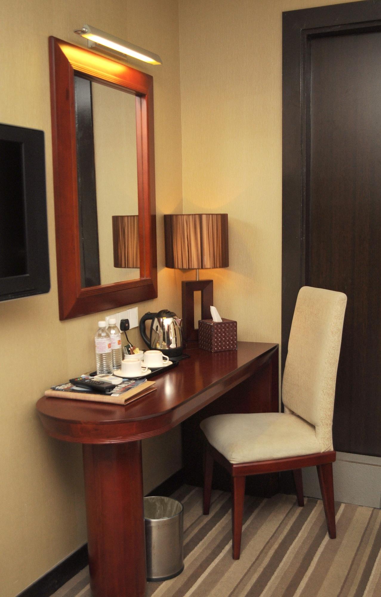 Celyn City Hotel Kota Kinabalu Buitenkant foto