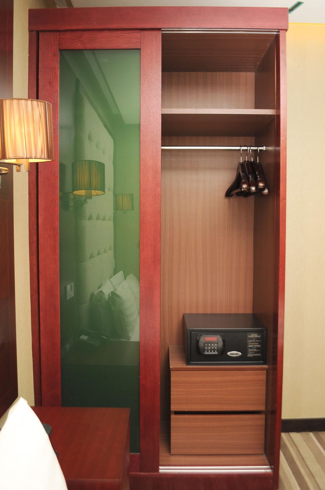 Celyn City Hotel Kota Kinabalu Buitenkant foto
