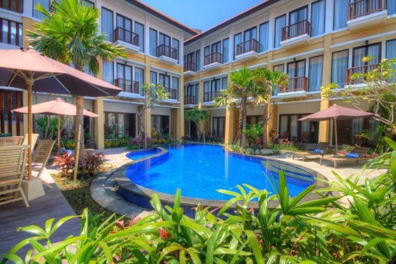 Celyn City Hotel Kota Kinabalu Buitenkant foto